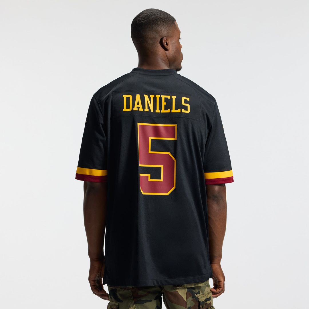 Jayden Daniels Washington Commanders Game Jersey - Burgundy